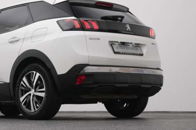 Peugeot 3008 (2023) thumbnail 22