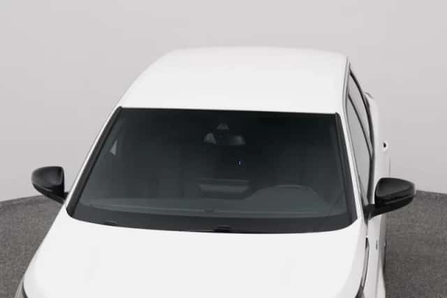 Peugeot 3008 (2023) thumbnail 32