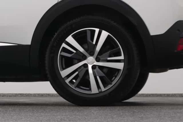 Peugeot 3008 (2023) thumbnail 40