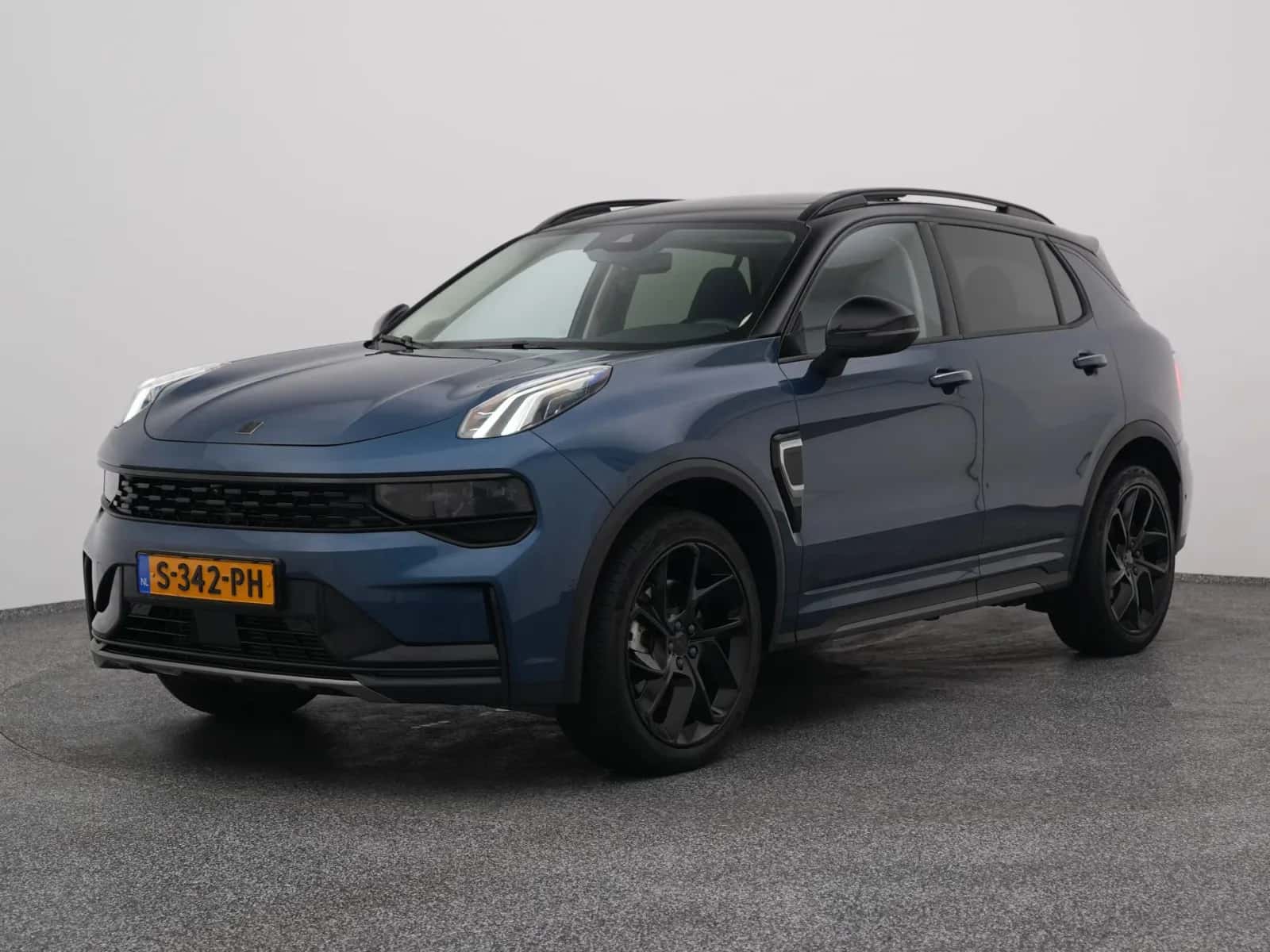 Lynk & Co 01 (2023) — foto 1