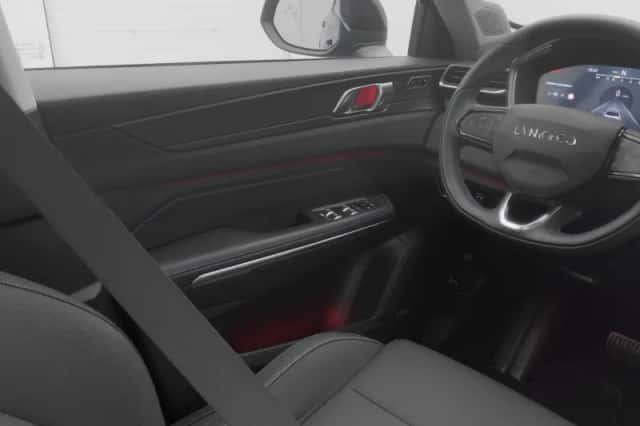 Lynk & Co 01 (2023) thumbnail 11