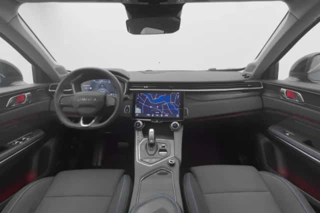 Lynk & Co 01 (2023) thumbnail 3