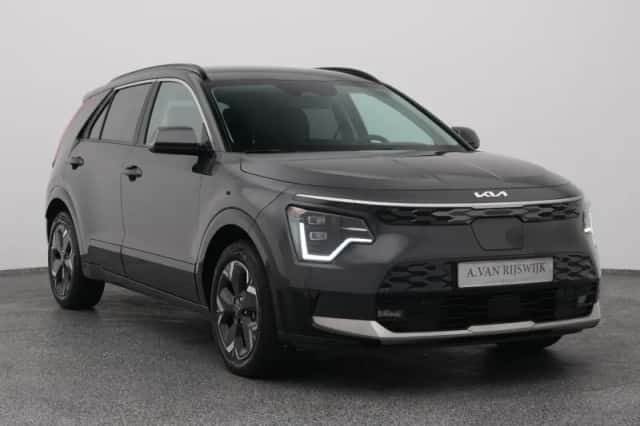 Kia Niro (2024) thumbnail 2
