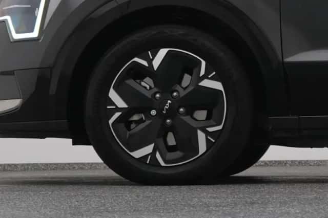 Kia Niro (2024) thumbnail 40