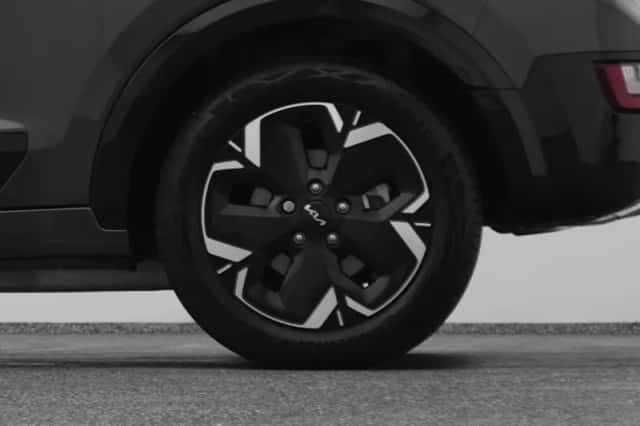 Kia Niro (2024) thumbnail 41