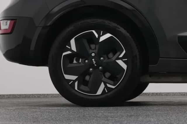 Kia Niro (2024) thumbnail 42