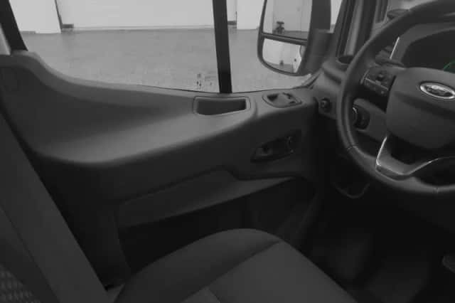Ford E-Transit (2023) thumbnail 12