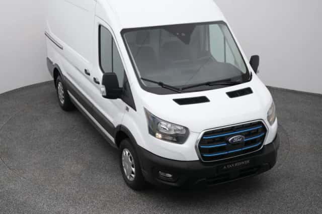 Ford E-Transit (2023) thumbnail 25