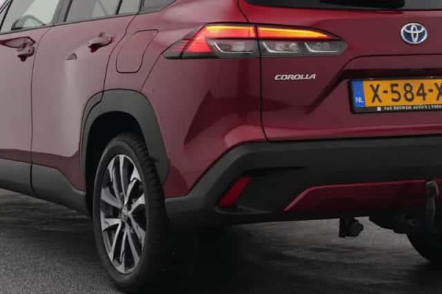 Toyota Corolla (2024) thumbnail 18