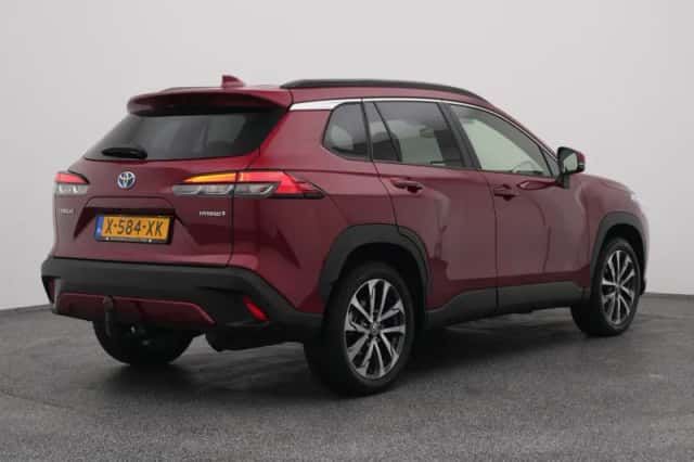 Toyota Corolla (2024) thumbnail 6