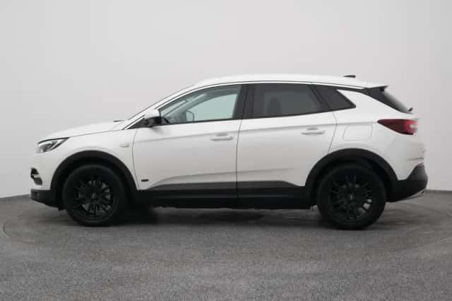 Opel Grandland (2021) thumbnail 13
