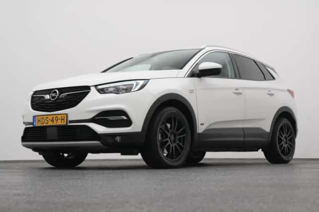 Opel Grandland (2021) thumbnail 15