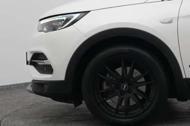 Opel Grandland (2021) thumbnail 21