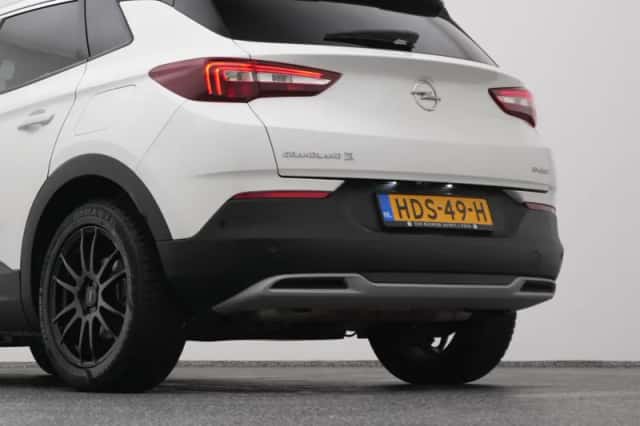 Opel Grandland (2021) thumbnail 22