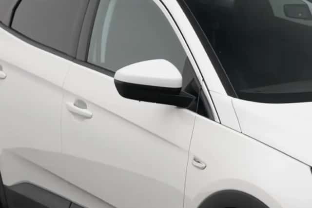 Opel Grandland (2021) thumbnail 23