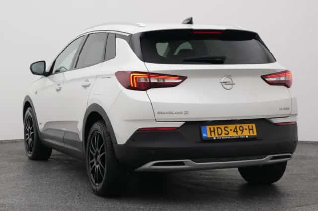 Opel Grandland (2021) thumbnail 5