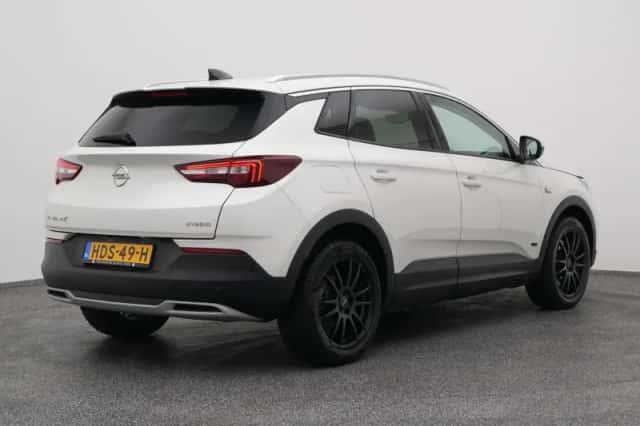 Opel Grandland (2021) thumbnail 6