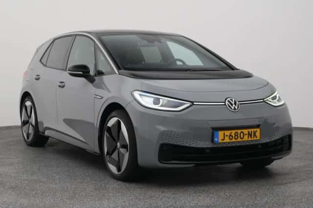 Volkswagen ID.3 (2020) thumbnail 2