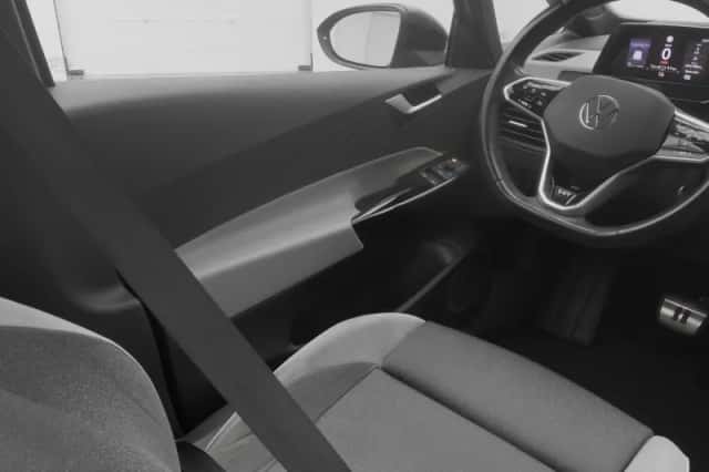 Volkswagen ID.3 (2020) thumbnail 12