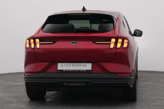 Ford Mustang (2024) thumbnail 11