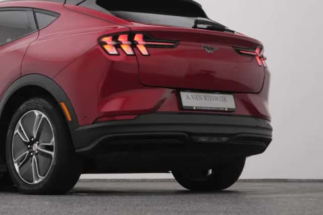 Ford Mustang (2024) thumbnail 23