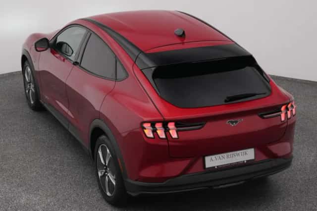 Ford Mustang (2024) thumbnail 26