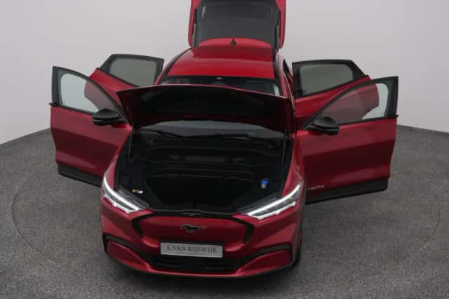 Ford Mustang (2024) thumbnail 28