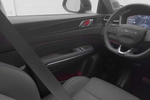 Lynk & Co 01 (2022) thumbnail 11