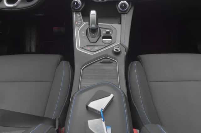 Lynk & Co 01 (2022) thumbnail 12