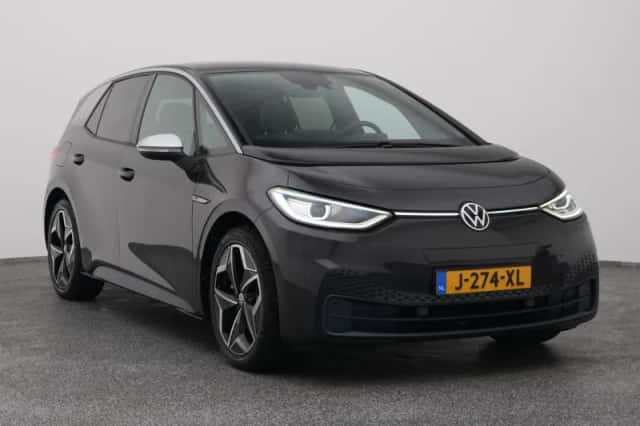 Volkswagen ID.3 (2020) thumbnail 2