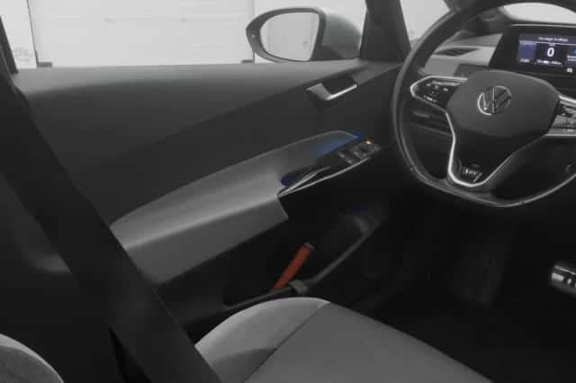 Volkswagen ID.3 (2020) thumbnail 12