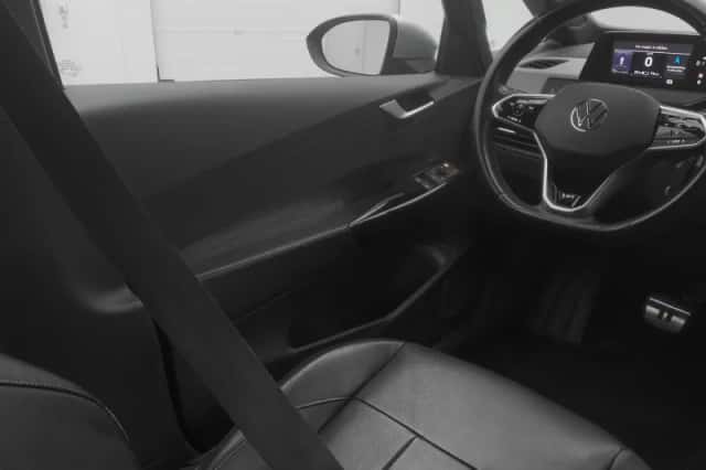 Volkswagen ID.3 (2020) thumbnail 12