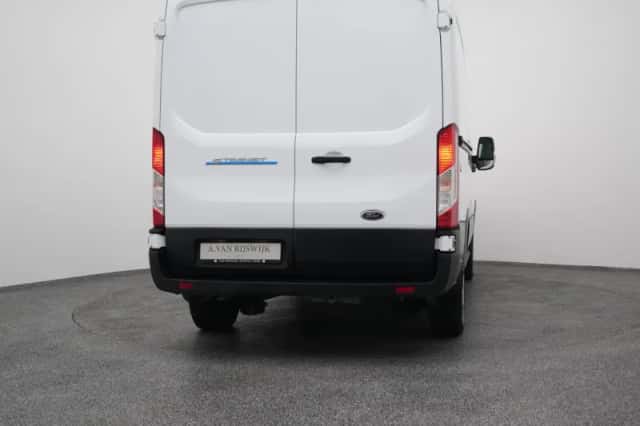 Ford E-Transit (2023) thumbnail 11