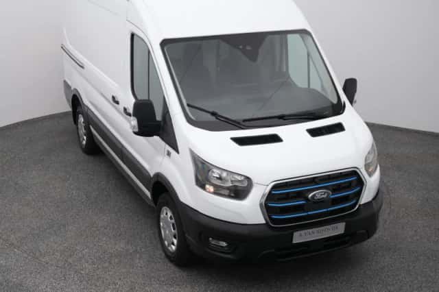 Ford E-Transit (2023) thumbnail 25