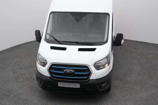 Ford E-Transit (2023) thumbnail 27