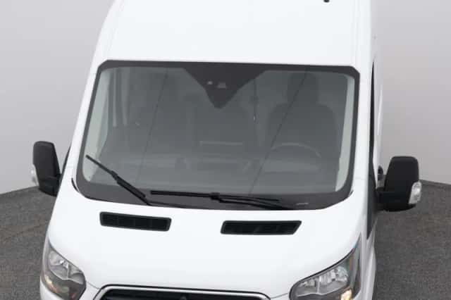 Ford E-Transit (2023) thumbnail 33