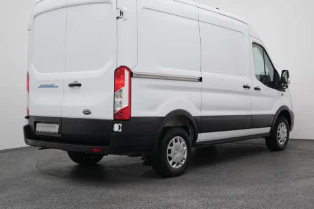 Ford E-Transit (2023) thumbnail 7