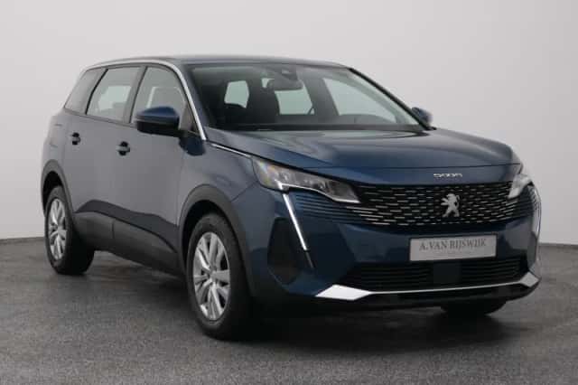 Peugeot 5008 (2021) thumbnail 2