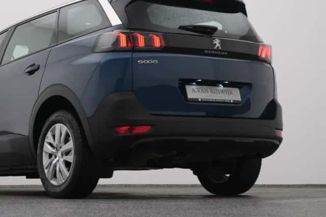 Peugeot 5008 (2021) thumbnail 22
