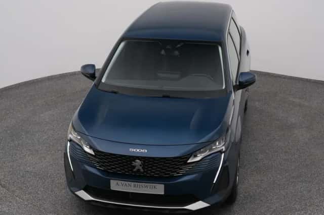 Peugeot 5008 (2021) thumbnail 26
