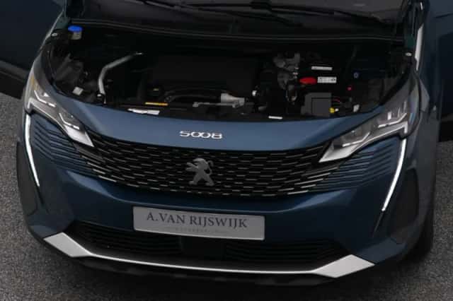 Peugeot 5008 (2021) thumbnail 31