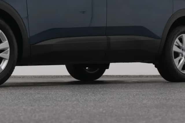Peugeot 5008 (2021) thumbnail 37