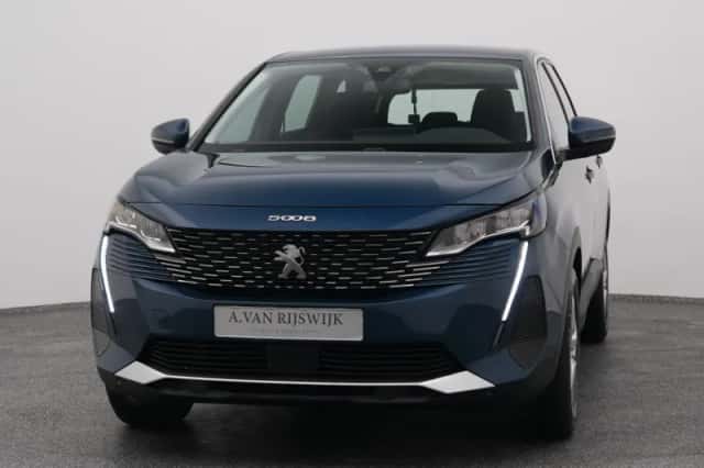 Peugeot 5008 (2021) thumbnail 9