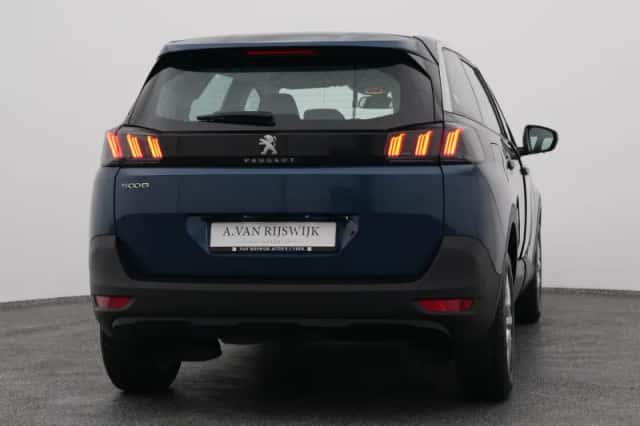 Peugeot 5008 (2021) thumbnail 10