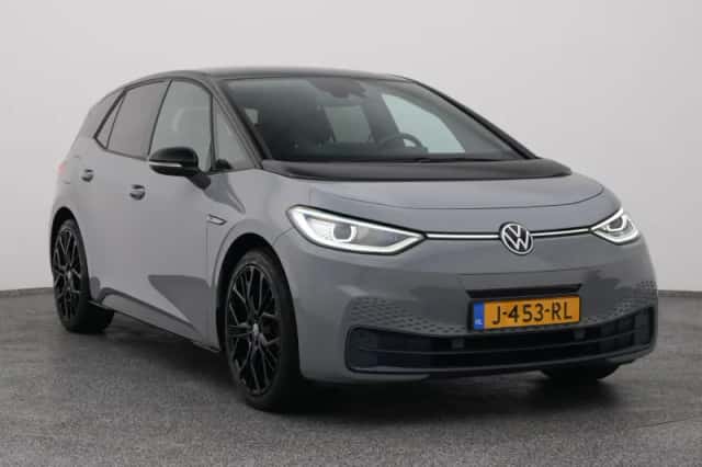 Volkswagen ID.3 (2020) thumbnail 2
