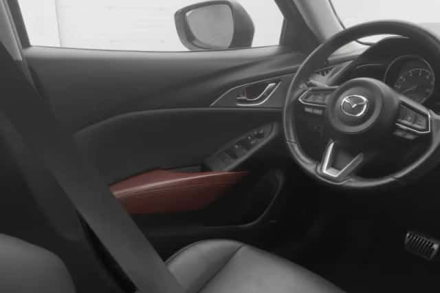 Mazda CX-3 (2018) thumbnail 11