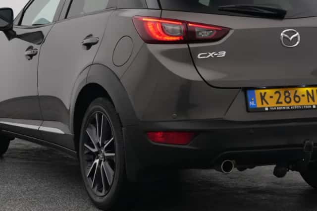 Mazda CX-3 (2018) thumbnail 18