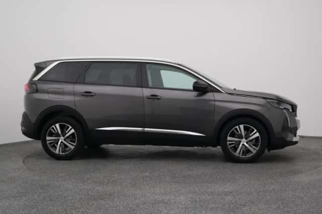 Peugeot 5008 (2022) thumbnail 14