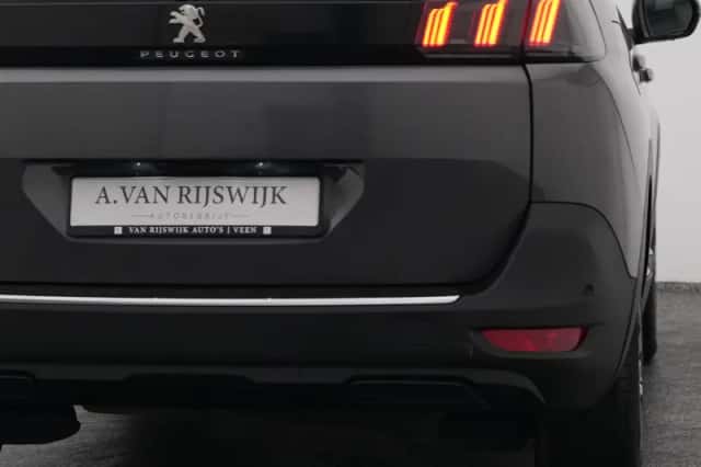Peugeot 5008 (2022) thumbnail 20