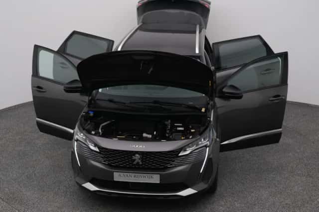 Peugeot 5008 (2022) thumbnail 27